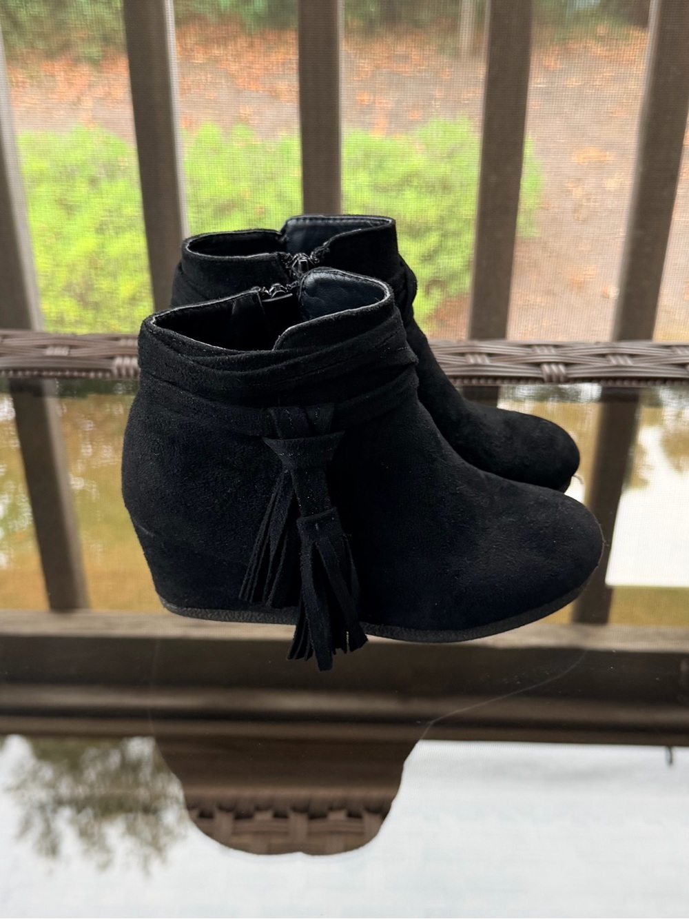 Pierre Dumas Girls’ Black Suede Wedge Ankle Boots with Tassel Size 11